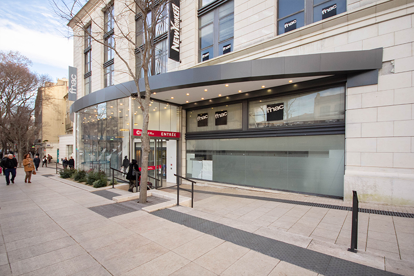 Cazenove Architecte Centre Commercial Tertiaire La Coupole Halles Nimes 010